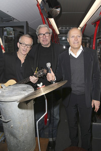 Promotionbusfahrt der Söhne Hamburgs durch Hamburg