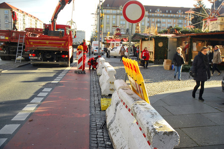 Sicherheitsmaßnahmen beim Striezelmarkt in Dresden