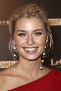Lena Gerckes Christmas Dinner Party 2017 in Hamburg