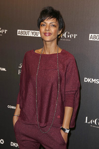 Lena Gerckes Christmas Dinner Party 2017 in Hamburg