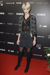 Lena Gerckes Christmas Dinner Party 2017 in Hamburg