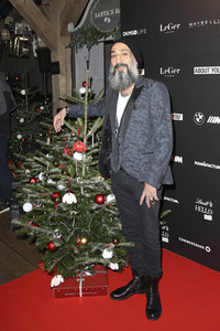 Lena Gerckes Christmas Dinner Party 2017 in Hamburg