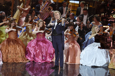 TV-Show 'Heiligabend mit Carmen Nebel' 2017 in München