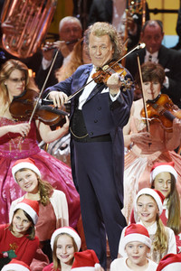 TV-Show 'Heiligabend mit Carmen Nebel' 2017 in München