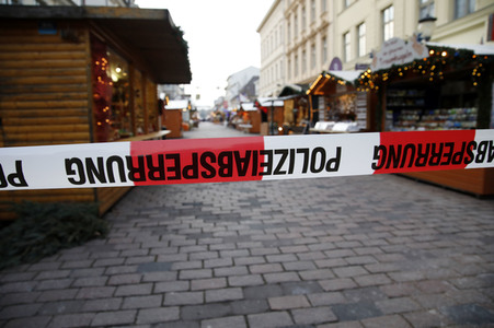 Sprengstofffund auf Weihnachtsmarkt in Potsdam