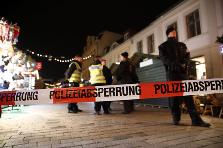 Sprengstofffund auf Weihnachtsmarkt in Potsdam