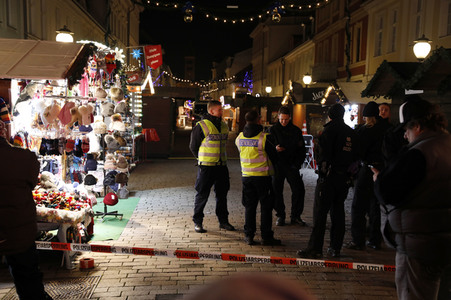 Sprengstofffund auf Weihnachtsmarkt in Potsdam