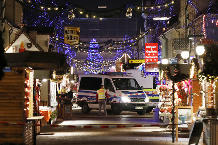 Sprengstofffund auf Weihnachtsmarkt in Potsdam
