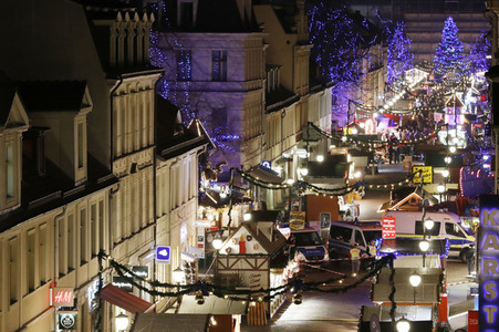 Sprengstofffund auf Weihnachtsmarkt in Potsdam