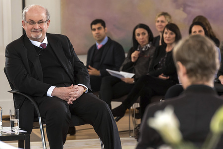 Podiumsdiskussion 'Die Freiheit des Denkens in unruhigen Zeiten' in Berlin
