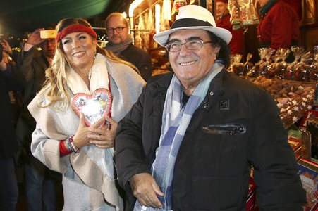 Al Bano und Romina Power auf dem Weihnachtsmarkt in Hamburg