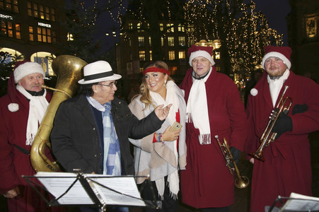 Al Bano und Romina Power auf dem Weihnachtsmarkt in Hamburg
