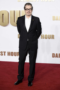 Filmpremiere 'Die dunkelste Stunde' in London