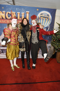 Premiere des 14. Roncalli Weihnachtscircus in Berlin