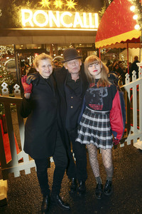 Premiere des 14. Roncalli Weihnachtscircus in Berlin