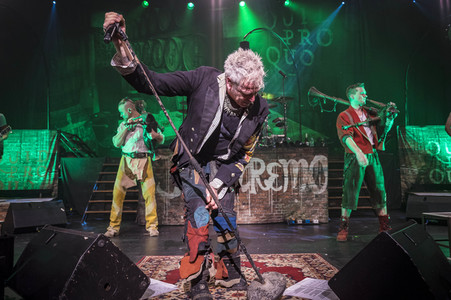 Konzert von In Extremo Perform in Osnabrück