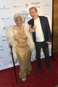 Feier zum 85. Geburtstag von Nichelle Nicols in Los Angeles