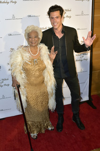 Feier zum 85. Geburtstag von Nichelle Nicols in Los Angeles