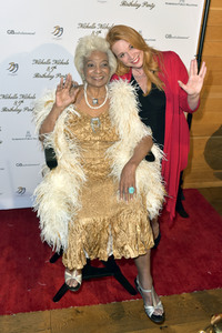 Feier zum 85. Geburtstag von Nichelle Nicols in Los Angeles