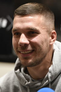 Döner-Restaurant Opening von Lukas Podolski in Köln