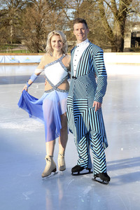 Photocall zur Eisrevue 'Holiday on Ice - Atlantis' in Hamburg