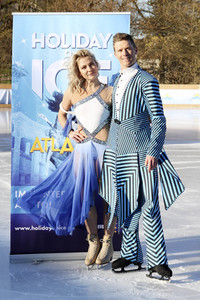 Photocall zur Eisrevue 'Holiday on Ice - Atlantis' in Hamburg