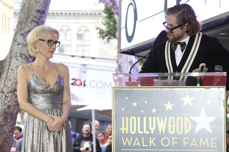 Gillian Anderson erhält einen Stern auf dem Hollywood Walk of Fame in Los Angeles