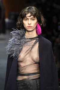 Dawid Tomaszewski Fashion Show auf der Berlin Fashion Week Autumn/Winter 2018