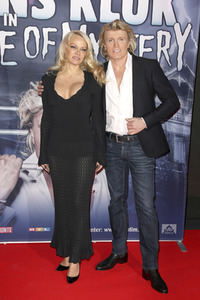 Show-Premiere 'House of Mystery' in Hamburg