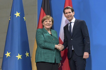 Pressekonferenz mit Merkel und Kurz in Berlin