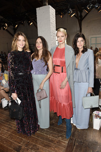 Marina Hoermanseder Défilé auf der Berlin Fashion Week Autumn/Winter 2018