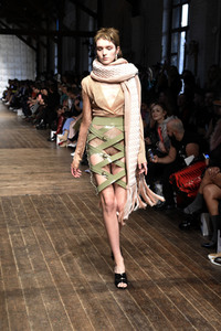 Marina Hoermanseder Défilé auf der Berlin Fashion Week Autumn/Winter 2018