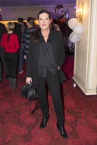 Theaterpremiere 'Gott der Allmächtige' in Berlin