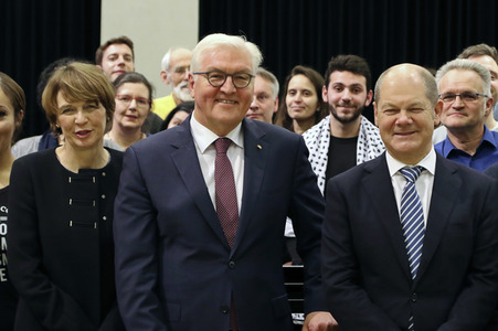 Bundespräsident Steinmeier besucht die Elbphilharmonie in Hamburg