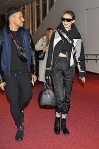 Ankunft von Gigi Hadid in Tokio