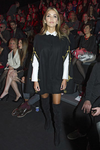 Andres Sarda Fashion Show auf der Mercedes-Benz Fashion Week Madrid Autumn/Winter 2018