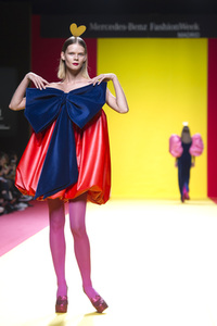 Agatha Ruiz de la Prada Fashion Show auf der Mercedes-Benz Fashion Week Madrid Autumn/Winter 2018