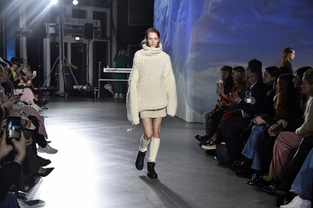 Holzweiler Fashion Show auf der Copenhagen Fashion Week Fall/Winter 2018