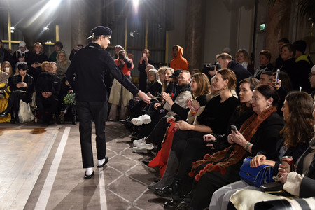 Uniforms for the Dedicated Fashion Show auf der Copenhagen Fashion Week Fall/Winter 2018