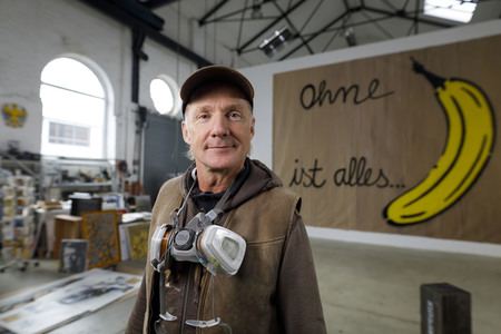 Thomas Baumgärtel in seinem Atelier in Köln