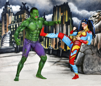 GEEK ART: Hulk vs Iron Quinn Bodypainting