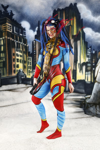GEEK ART: Hulk vs Iron Quinn Bodypainting