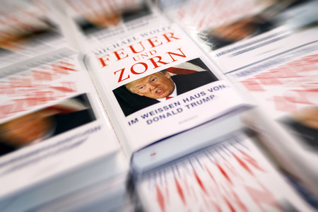 Buchneuerscheinung 'Feuer und Zorn' in Köln