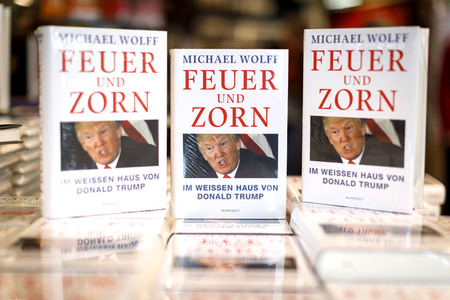 Buchneuerscheinung 'Feuer und Zorn' in Köln