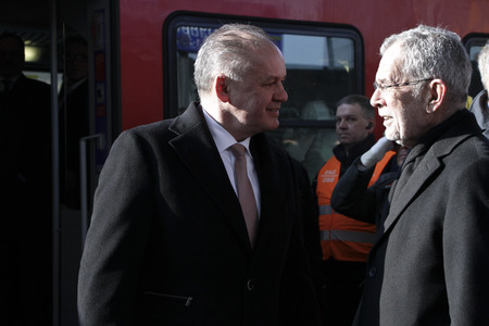Alexander Van der Bellen empfängt Andrej Kiska in Wien