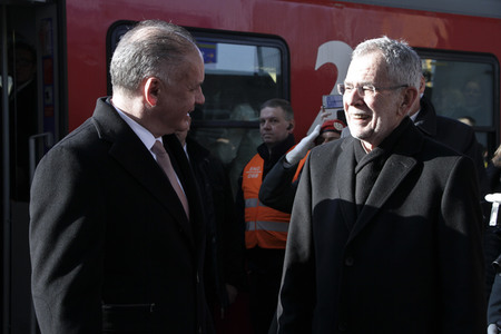 Alexander Van der Bellen empfängt Andrej Kiska in Wien