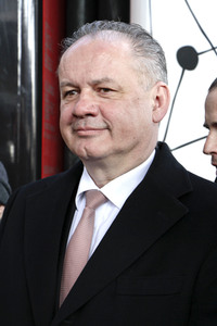Alexander Van der Bellen empfängt Andrej Kiska in Wien