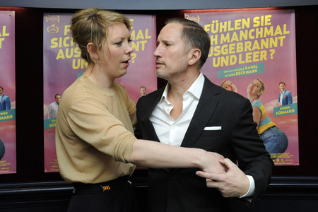 Filmpremiere 'Fühlen Sie sich manchmal ausgebrannt und leer?' in Düsseldorf