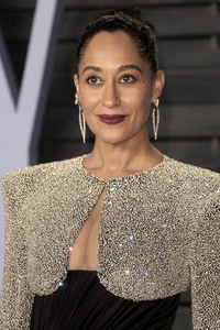 Vanity Fair Oscar Party 2018 in Beverly Hills