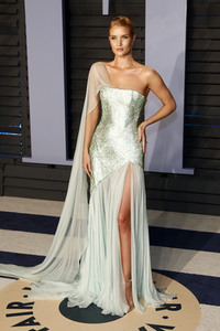 Vanity Fair Oscar Party 2018 in Beverly Hills